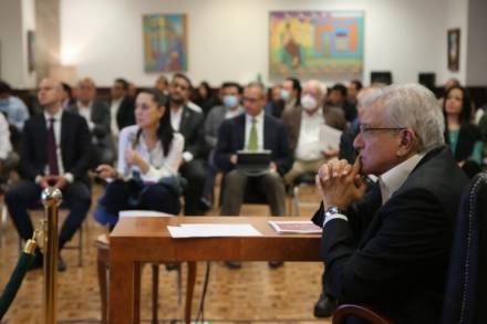 Presidente López Obrador  encabeza reunión de seguimiento de estrategia rumbo a la Nueva Normalidad