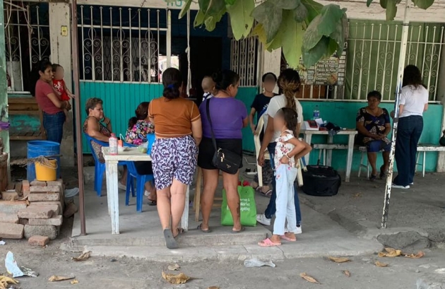 Por calor, SSM lleva a Apatzingán brigadas médicas 