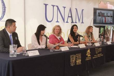 Desde el Centro Cultural de UNAM se presenta el Programa de la XX Fiesta del Libro y la Rosa