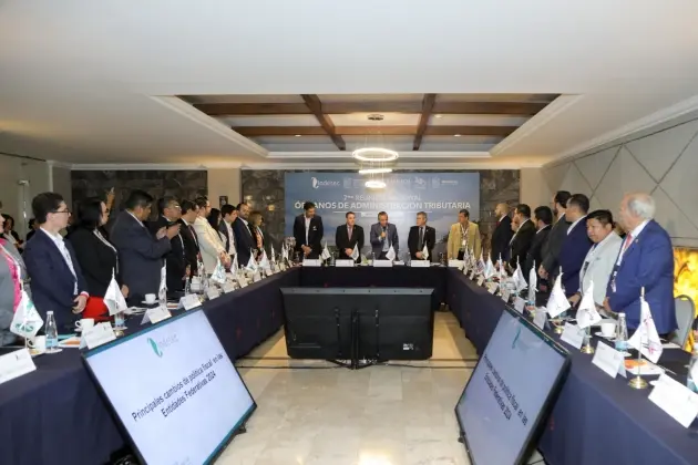 Fortalecer impuestos locales contribuye al bienestar social de Michoacán: Luis Navarro 