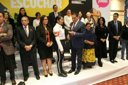 Eliminar la Violencia contra la Mujer es un Reto en Conjunto : Gobernador de Michoacán