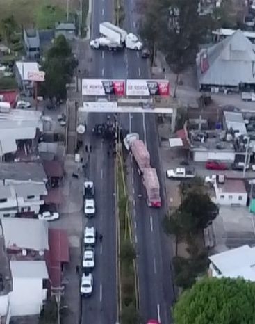 Guardia Civil y Policías locales ofrecen rutas alternas ante bloqueos carreteros 