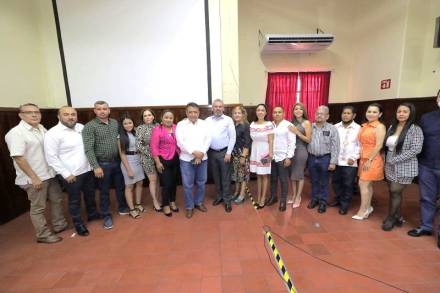 Gobierno de Michoacán impulsará mejoramiento genético de cultivos y ganado, hoy en Apatzingán