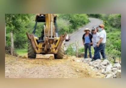 Incentiva Gobierno de Michoacán 67 obras rurales en Tuzantla