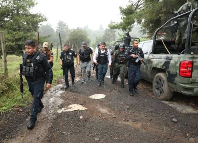  Sedena, SSP y GN desarticulan célula delictiva con el aseguramiento de 164 personas en Michoacán 