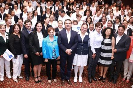  Gobernador De Michoacán lanza Campaña Nursing Now en el Contexto del Día de la Enfermera