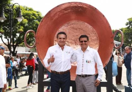 Santa Clara del Cobre, orgullo internacional de Michoacán: Silvano Aureoles