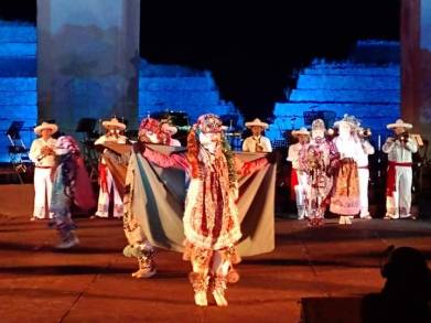Da Inició la Kuínchekua 2023 La fiesta Grande de Michoacán en la Zona Arqueológica de las Yacatas de Tzintzuntzan  