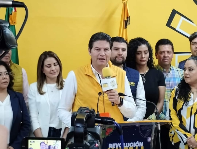 Dirigencia estatal del PRD respalda a Alfonso Martínez, rumbo a reelección en Morelia 