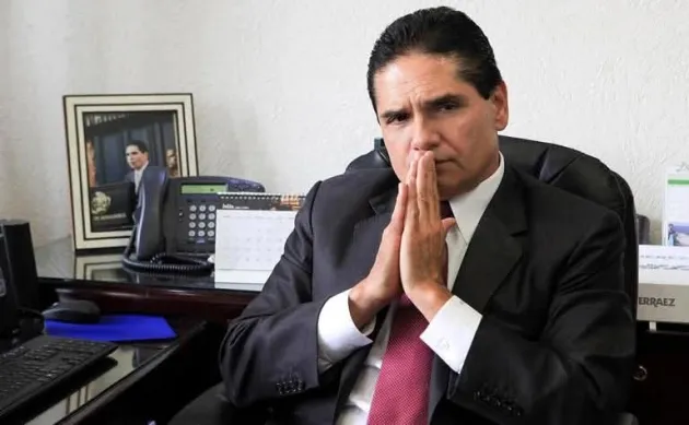 Jueza federal frena detención de Silvano Aureoles por tiempo indefinido; es buscado por desvío de más de 3400 millones de pesos.