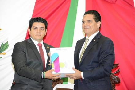Agradece Gobernador Aureoles Conejo a Legisladores apoyo para reestructuración de la deuda de Michoacán