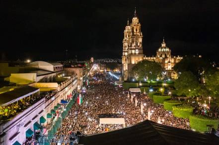 Morelia se llena de música, color y celebración en honor a Morelos