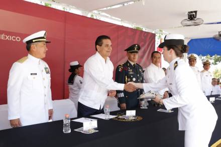 Armada de México, orgullo y fortaleza para todos los mexicanos: Silvano Aureoles 