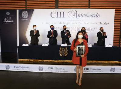 Se Celebra la Ceremonia por el CIII Aniversario de la Universidad Michoacana de San Nicolás de Hidalgo