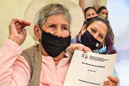 Otorga gobierno estatal certeza patrimonial a más de 21 mil michoacanos 