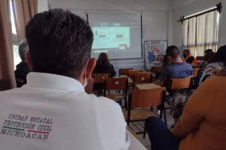 Capacitan a personal de Protección Civil en declaratorias de desastre y emergencia 