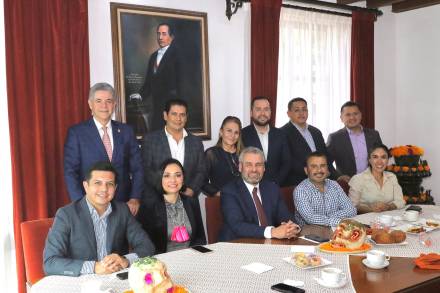 Promueve Gobierno del Estado potencial de Michoacán ante embajadores asiáticos 