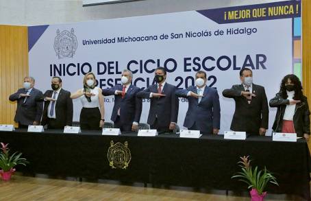 Reconoce Gobierno de Michoacán a UMSNH por regresar a clases presenciales 