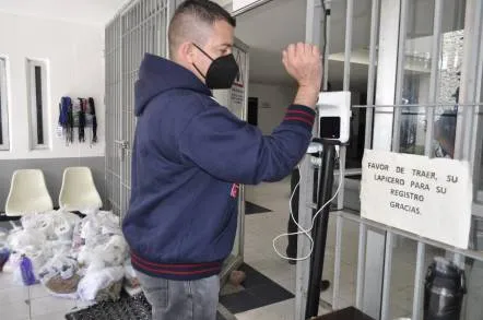 Reforzadas medidas sanitarias en Centros Penitenciarios para contención de casos de COVID-19 