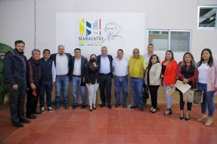 Gobierno de Michoacán exhorta a docentes y médicos a atender comunidades con rezago social en Maravatío Michoacán 