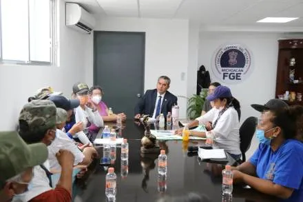 Acuerda FGE agenda de trabajo con familiares de personas desaparecidas 