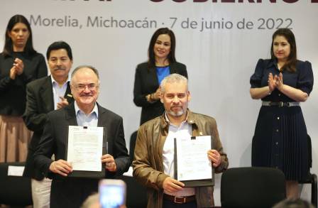 Firma Alfredo Ramírez  Bedolla convenio con INIFAP para potenciar la Producción Agropecuaria en Michoacán  