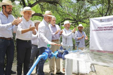 Se Atiende histórica carencia de agua en La Huacana, Michoacán 