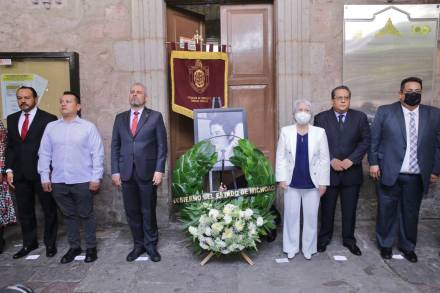 Conmemora Alfredo Ramírez Bedolla aniversario Luctuoso de Francisco Xavier Ovando 