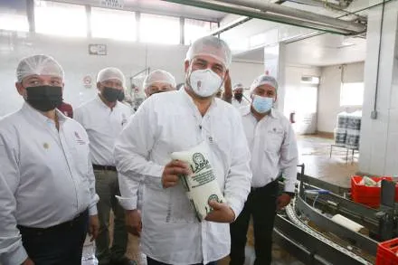 El Gobierno de Michoacán y Liconsa anunció que  buscan incorporar otros 50 mil beneficiarios este año 