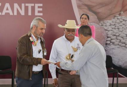 Michoacán va por producción orgánica y alimentos sanos: Alfredo Ramírez Bedolla 