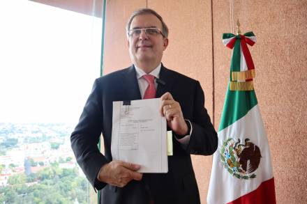 El Gobierno de México representado por el Canciller Marcelo Ebrard  presenta una segunda demanda para combatir el Tráfico Ilícito de Armas 