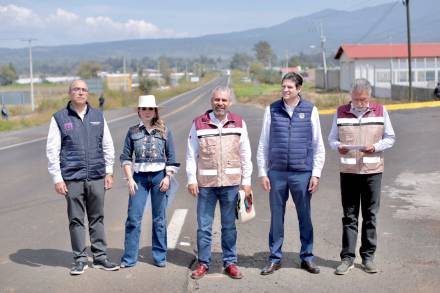 Con 13 mdp, Gobierno de Michoacán rehabilitó las carreteras Lagunillas-El Correo y Cuto de la Esperanza-Teremendo 