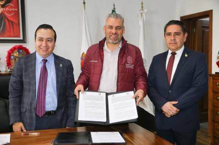 Firma Ramírez Bedolla convenio para que policías auxiliares accedan a Pensiones Civiles del Estado 