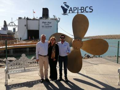 Michoacán y BCS en alianza por el desarrollo portuario e impulso al cabotaje: Ramírez Bedolla 