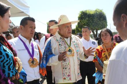 Inaugura Carlos Torres Piña Titular de SEGOB el Primer Festival de la Cocina Tradicional Purépecha en Penal de Uruapan Michoacán