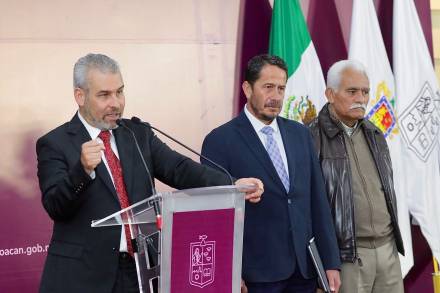 Histórico apoyo al campo en Michoacán; Alfredo Ramírez Bedolla anuncia entrega de 42 mil toneladas de fertilizante gratuito 