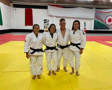 Cuatro entrenadores del judo michoacano se capacitan en el COM 