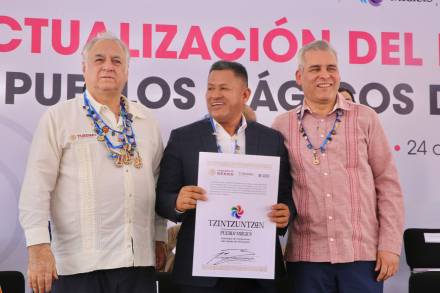 Alfredo Ramírez Bedolla y Miguel Torruco actualizan nombramiento a los 9 Pueblos Mágicos de Michoacán 