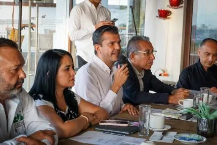 Comerciantes de Pátzcuaro se reubicarán en la plaza Gertrudis Bocanegra: Segob 