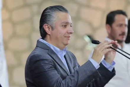 Reporta Finanzas 740 mil pagos puntuales de refrendo vehicular 