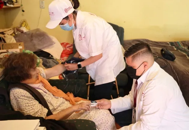 Médicos Michoacanos dan atención y llegan a 200 mil viviendas con pobreza 