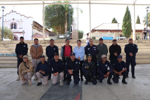 Más seguras, comunidades con autogobierno; suman 400 elementos capacitados: Gobierno de Michoacán  