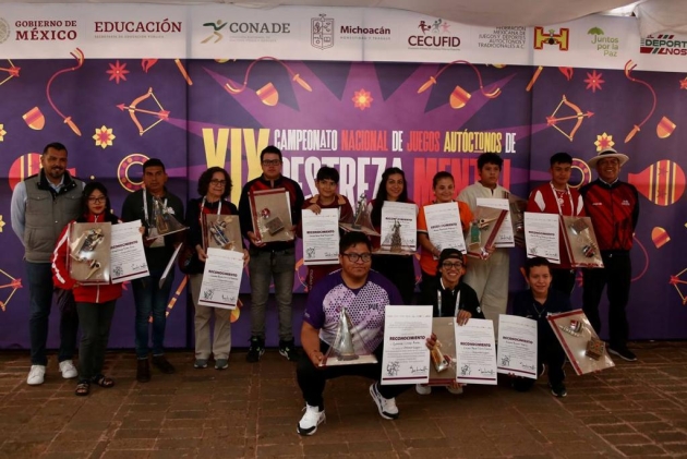 Michoacán conquista primer, segundo y tercer lugar en segundo día de Juegos Autóctonos 