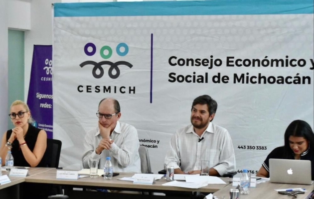 Eduardo Orihuela presentó Informe del 2do Trimestre 2023 del CESMICH 