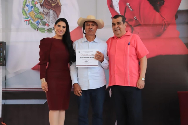 El Gobierno de Ramírez Bedolla le cumple a la gente de Jungapeo: Elías Ibarra Secretario de Salud 