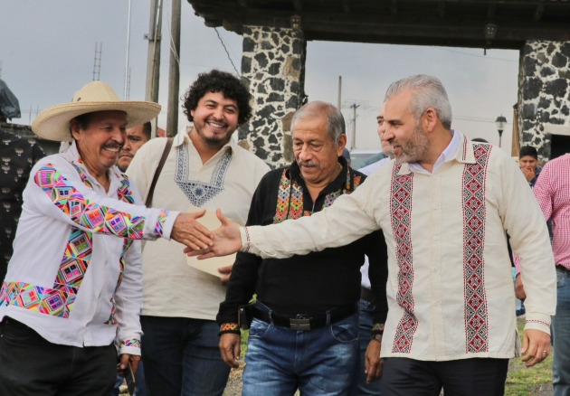 Anuncia Ramírez Bedolla cuartel de la Guardia Civil y Kuarichas para la Meseta Purépecha 