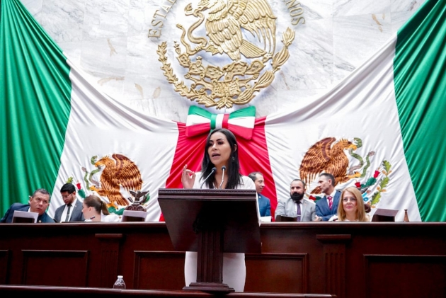 Inaceptable querer hipotecar el futuro de Zitácuaro: Gloria Tapia 