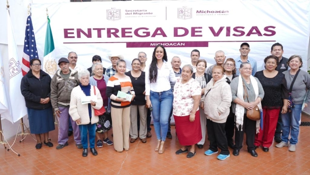 Apoya Semigrante con  Visas a adultos mayores para reencontrarse con sus hijos en EU