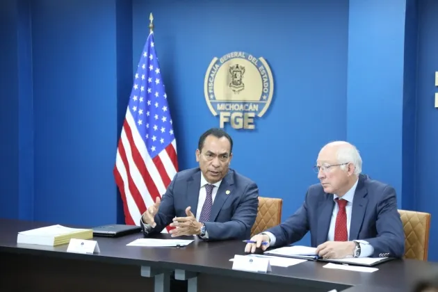 Visita Embajador de Estados Unidos en México, instalaciones de la Fiscalía General de Michoacán 