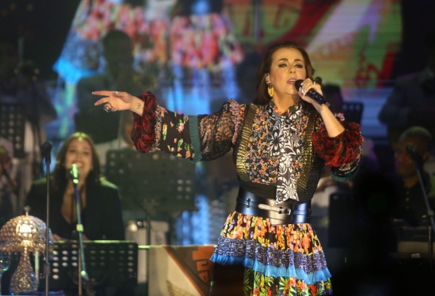 Edith Márquez deleita a sus fans con Folklórico concierto en el FMO2024 